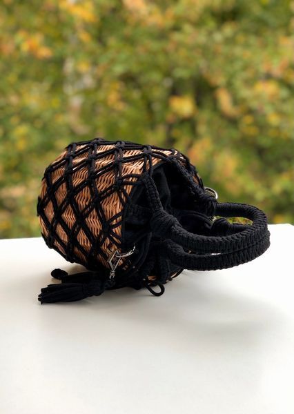 &mdash; в&rsquo;язана жіноча сумка ручної роботи Knittingmoda